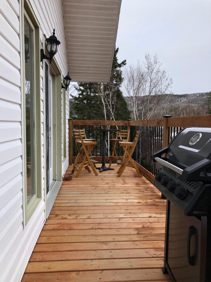 Chalets Les Chanterelles De Forillon L'Anse-au-Griffon Bagian luar foto
